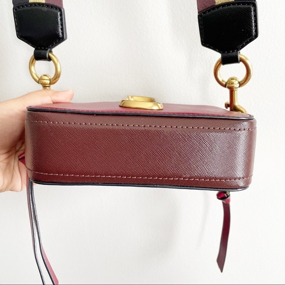 Marc Jacobs The Snapshot Crossbody Bag in Deep Maroon Multi - Picture 7 of 12